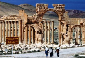 Боевики ИГ наступают на руины древней Пальмиры в Сирии